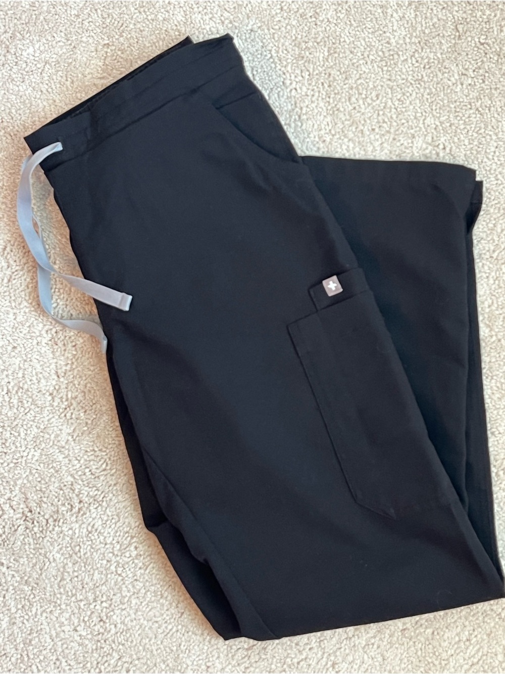 FIGS Women's Black Scrub Pants with Gray Drawstring - Picture 2 of 7